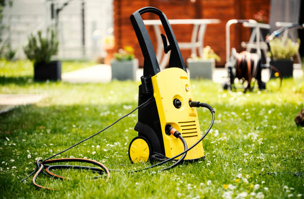 Best Gas Station Cleaning  in Biola, CA